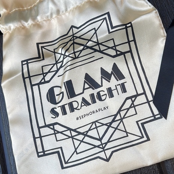 Sephora - Gatsby Themed Gold & Black Makeup Bag - Picture 5 of 12